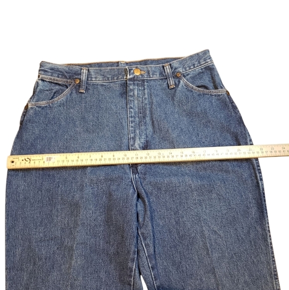Vintage Wrangler High Rise Bareback Western Jeans 32x32 - Picture 7 of 7